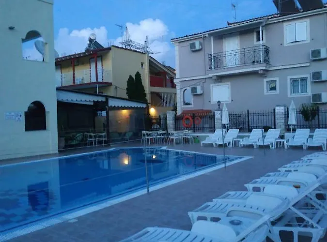 Solena Studios Kavos Aparthotel Kávos