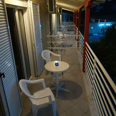 Nitsa Apartahotel Kávos